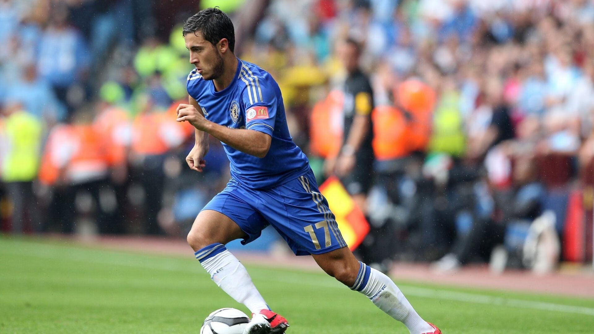 足球赛场激情四射